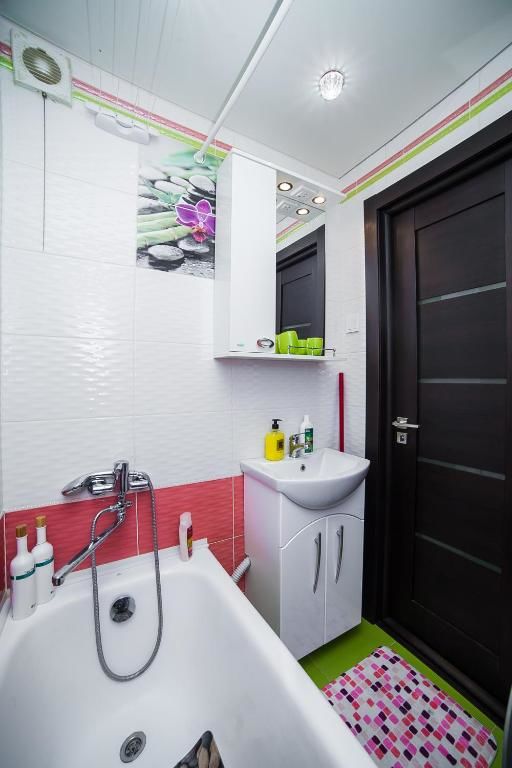 Апартаменты Apartment on Kolas Square Минск